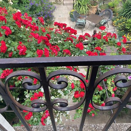 La Maison Des Augustins 4 Stars Spa Et Fitness Awinion Zewnętrze zdjęcie