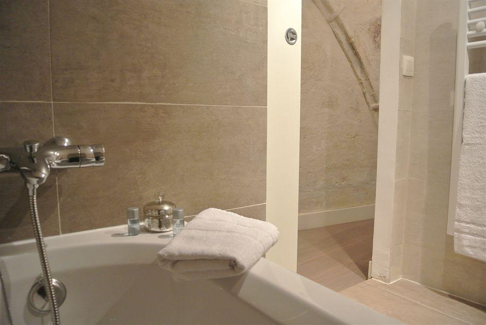 La Maison Des Augustins 4 Stars Spa Et Fitness Awinion Zewnętrze zdjęcie